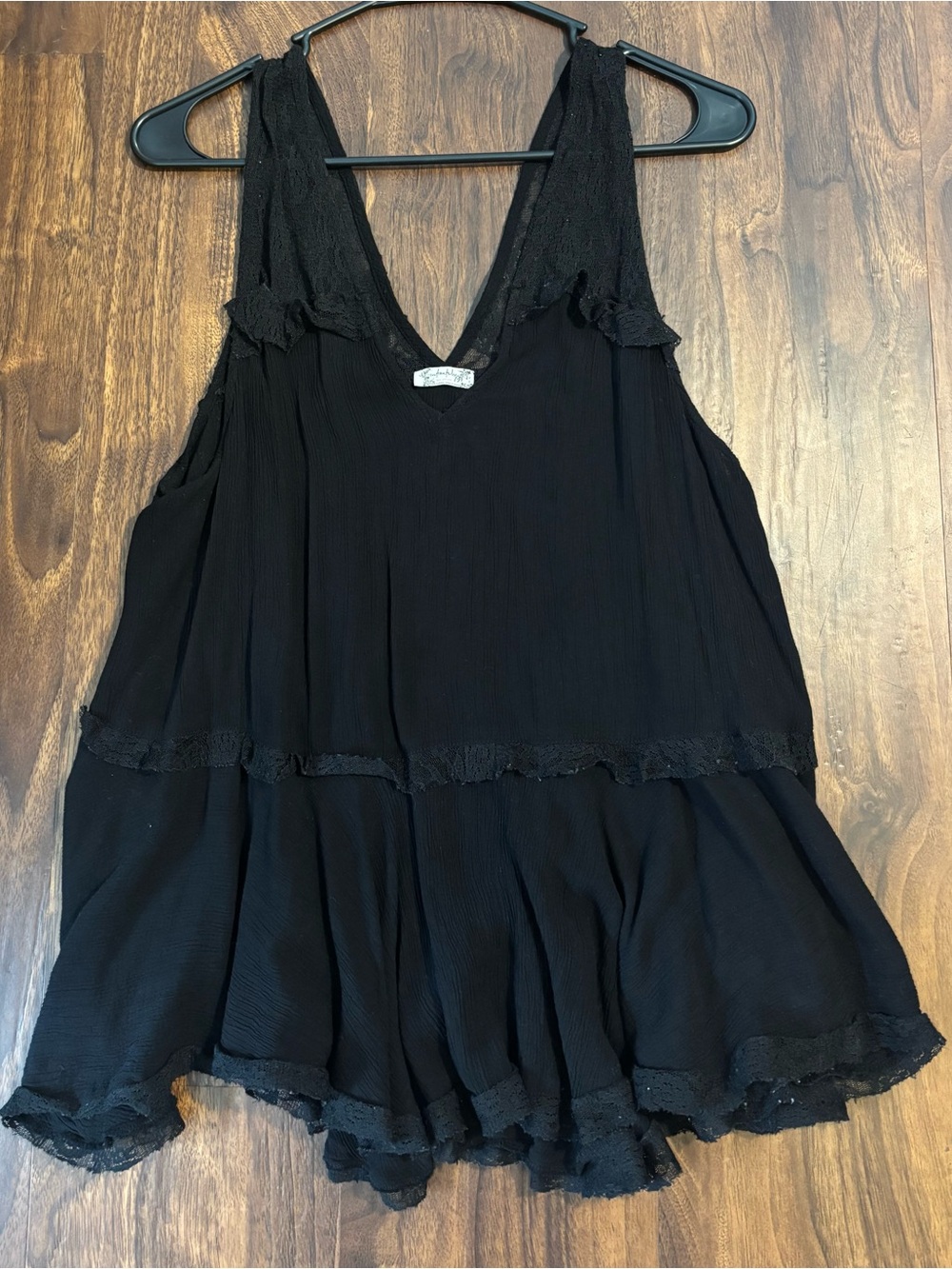 Free People Black V-Neck Lace-Trim Tank